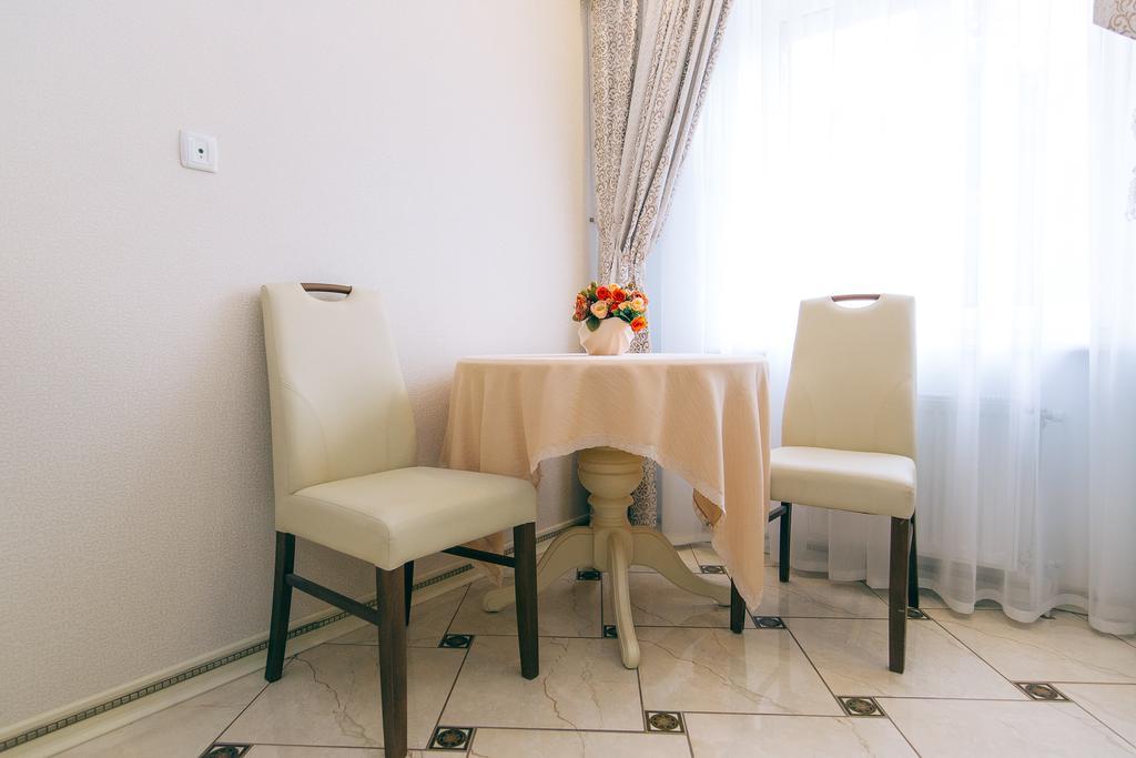Vip Apartmen Soumy Extérieur photo